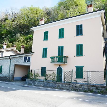 LA RIVA appartamento Perledo Esterno foto