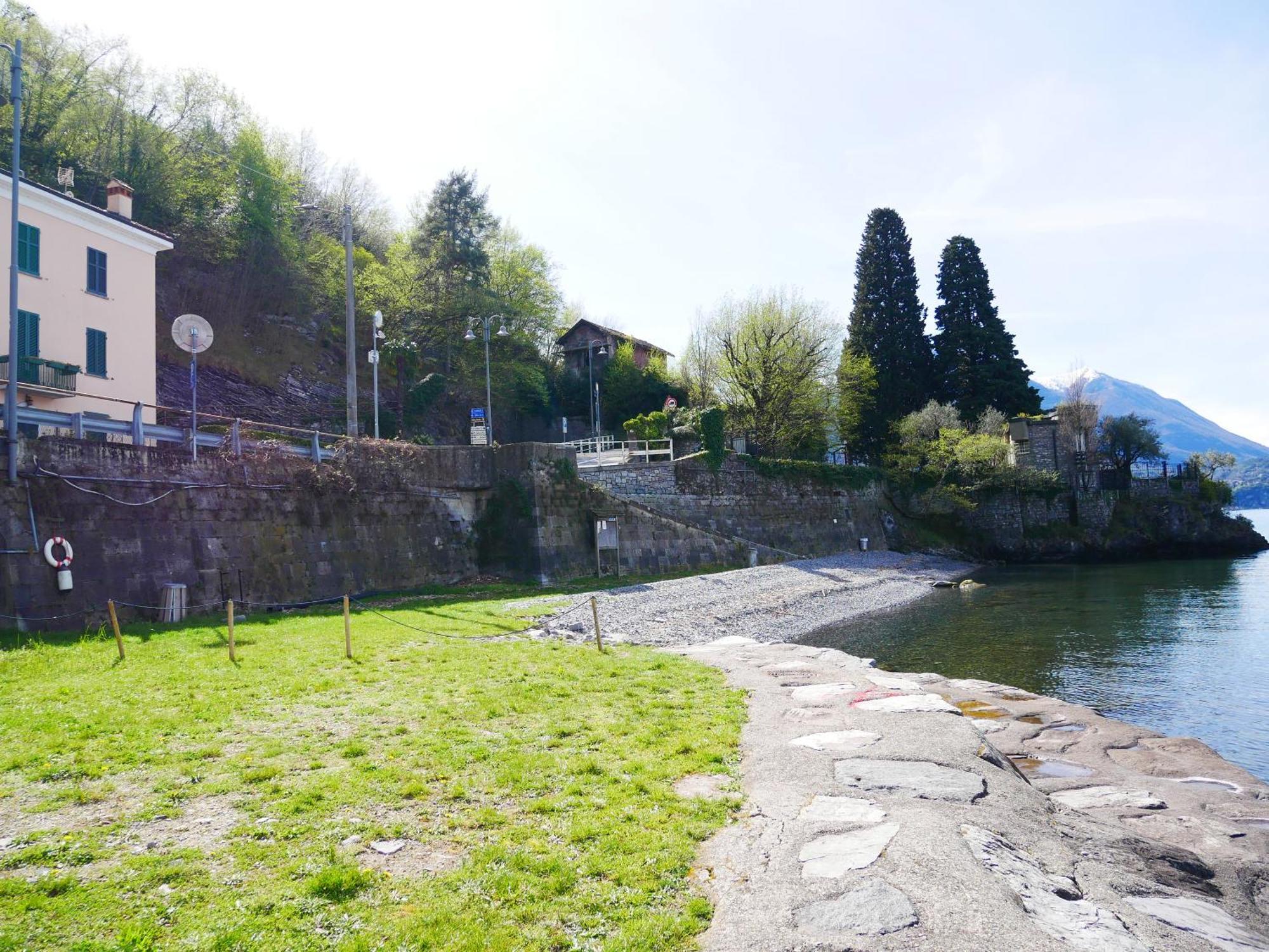 LA RIVA appartamento Perledo Esterno foto